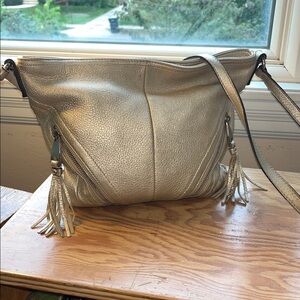 B.‎ Makowsky Metallic Slouchy Gold Crossbody Bag